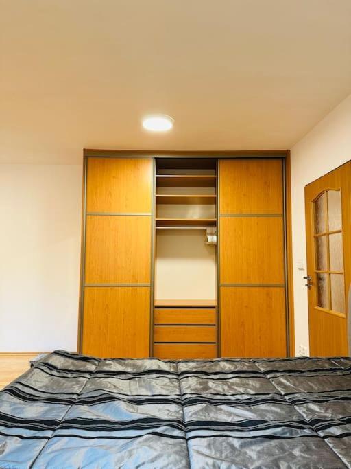 Family-Friendly Prague 5 Stay Buitenkant foto