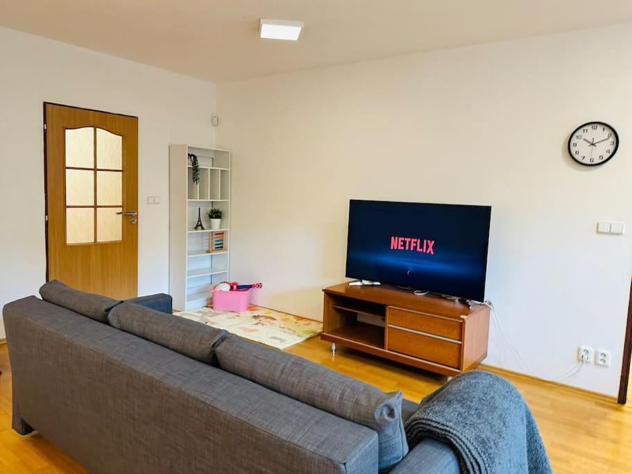 Family-Friendly Prague 5 Stay Buitenkant foto